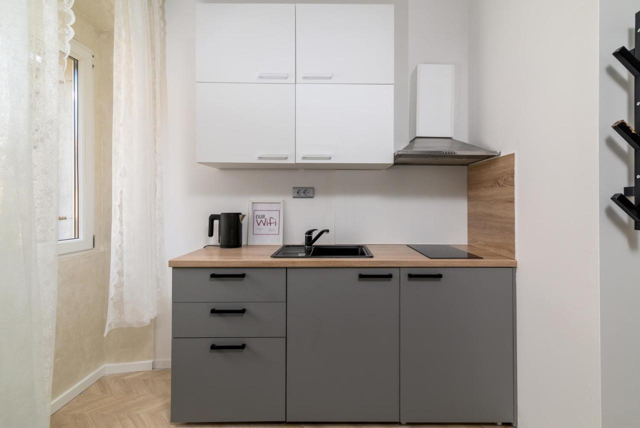 Apartment With Wifi - 21407 *