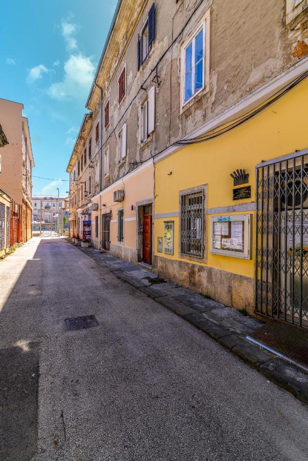 Apartment With Wifi - 21407